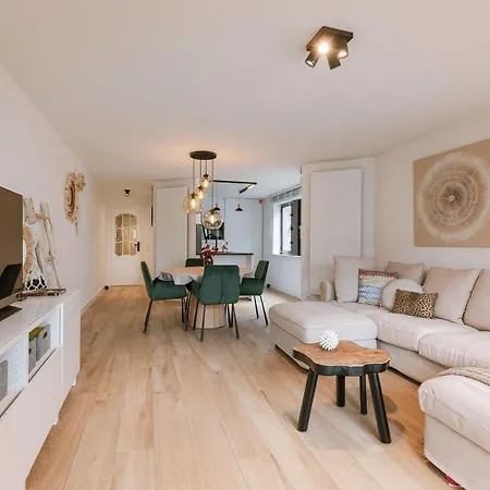 Daire Huswell - Pleasant 2 Bedroom In Center Blankenberge