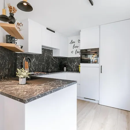 Daire Huswell - Pleasant 2 Bedroom In Center Blankenberge