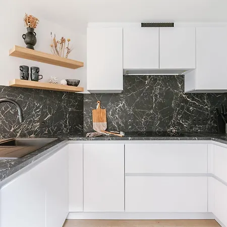 Huswell - Pleasant 2 Bedroom In Center Apartamento *