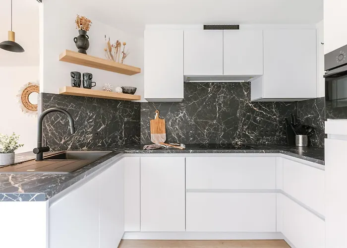 Huswell - Pleasant 2 Bedroom In Center Appartamento *